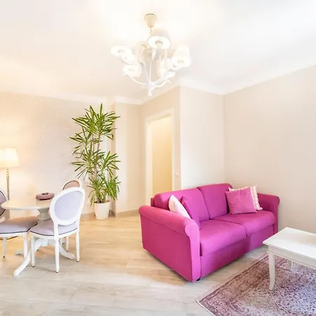 فندق Borgo Vecchio Di Charme نيف