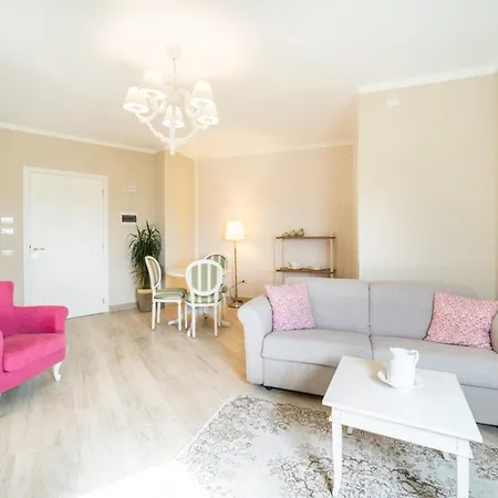 Borgo Vecchio Di Charme فندق نيف