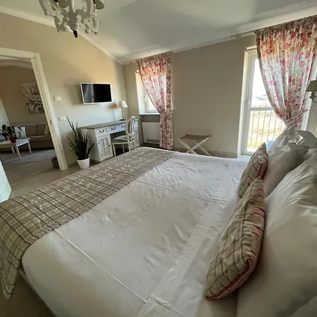 Borgo Vecchio Di Charme Neive