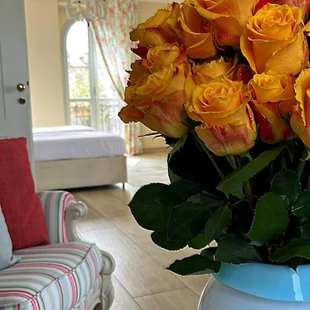 Borgo Vecchio Di Charme فندق نيف