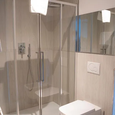 Borgo Vecchio Di Charme 3* نيف