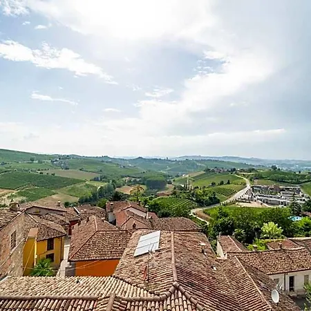 Szálloda Borgo Vecchio Di Charme Neive