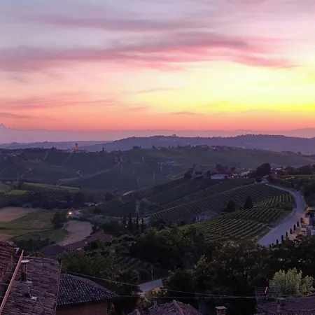 Borgo Vecchio Di Charme Neive