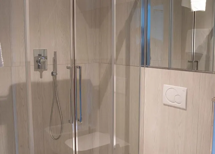 Borgo Vecchio Di Charme 3* Neive