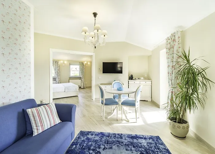 Borgo Vecchio Di Charme 3* Neive